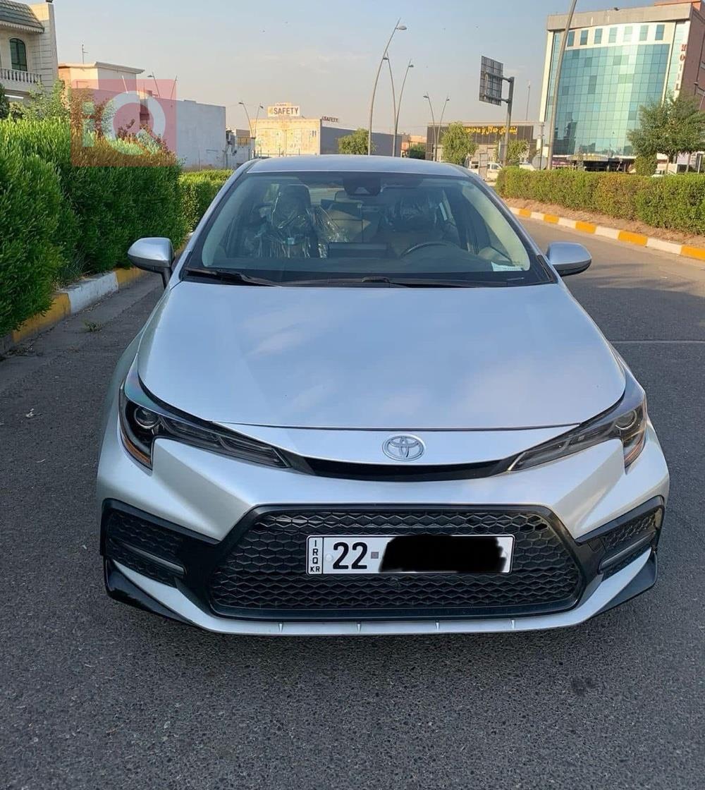 تۆیۆتا کۆرۆلا